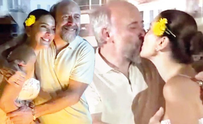 Halit Ergenç’ten Bergüzar Korel’e 43. yaş öpücüğü