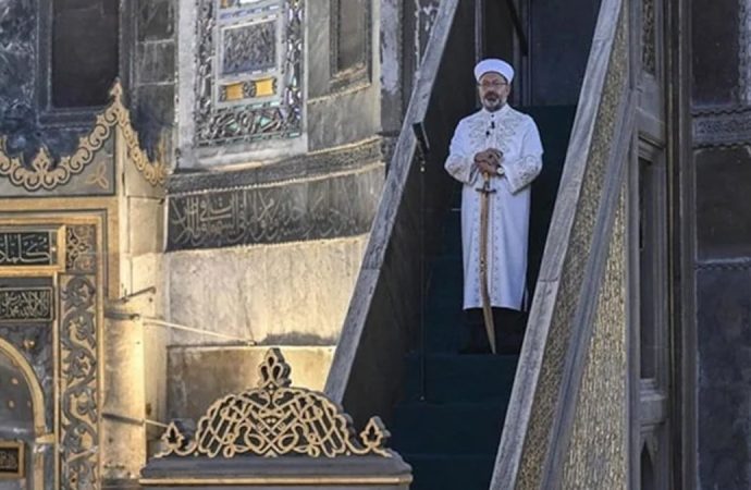 Diyanet de 30 Ağustos’u Atatürksüz andı