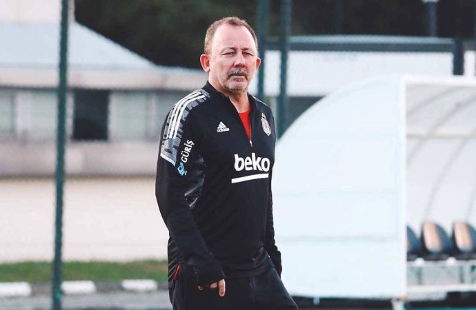 Sergen Yalçın, Beşiktaş’ta sessiz sedasız idmana çıktı