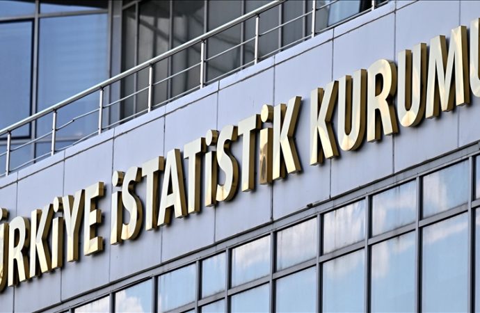 Kişi başına gelir hesabına Suriyeliler de eklendi