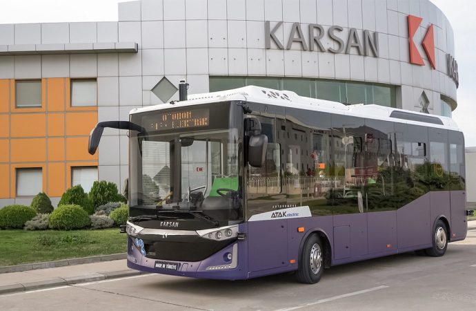 Karsan’ın sürücüsüz otobüsü Almanya’da deneme sürecinde
