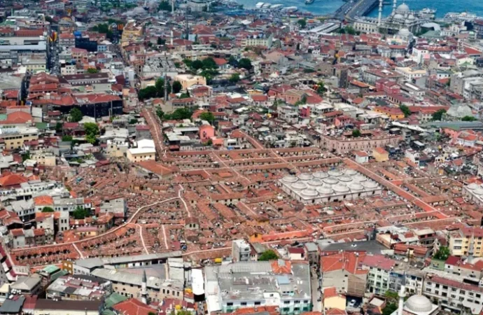 Ustalığın Detayında Saklı Mükemmellik Eski İstanbul’da Bir Gezinti