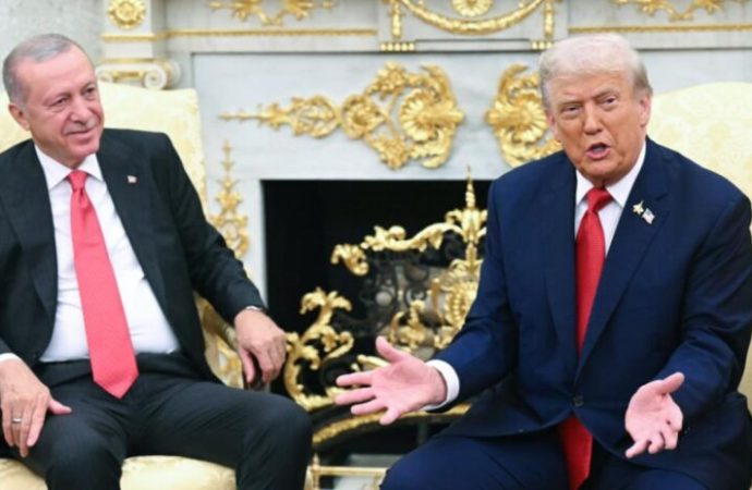 Trump Erdoğan’ı övdü mü, yerdi mi belli değil: ABD ile zorlu pazarlık