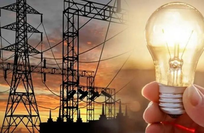 İstanbul’da elektrik kesintisi: Salı günü için saat verildi