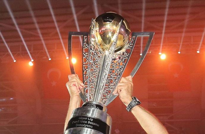 Süper Lig’de şampiyonluk primi 227 milyon lira
