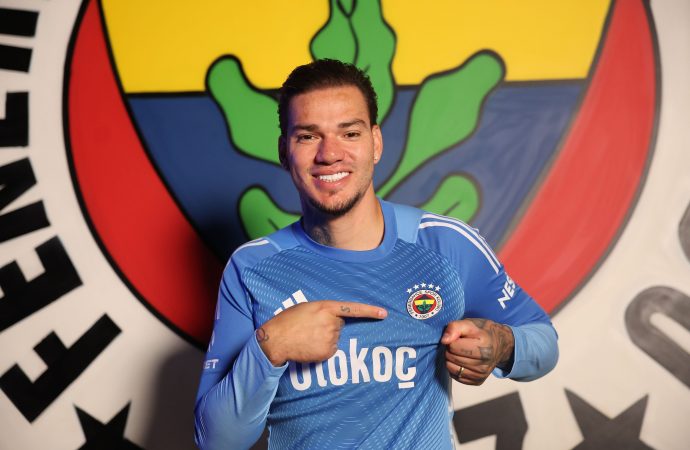 Fenerbahçe, Ederson ile 3+1 yıllık sözleşme imzaladı