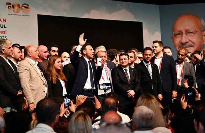 CHP İstanbul İl Kongresi dosyaları Ankara’ya gönderildi