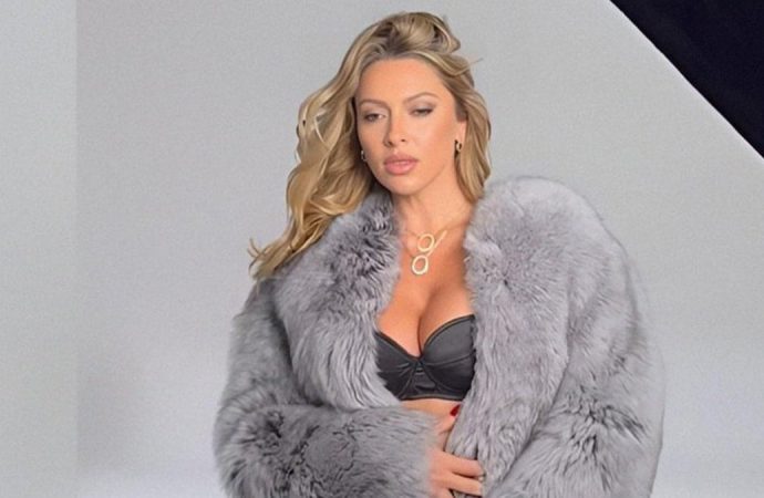 Hadise yeni pozlarını paylaştı, uyardı: ‘Gözlerinizi alamayacaksınız’