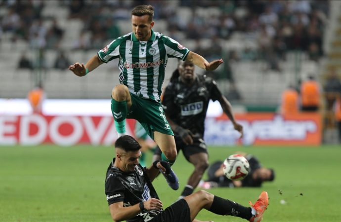 Alanyaspor, Konya’da galip
