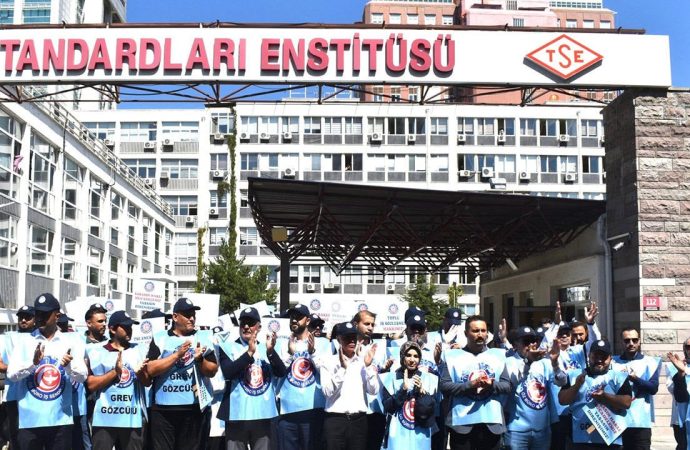 TSE grevi ‘milli güvenlik’ gerekçesiyle yasaklandı