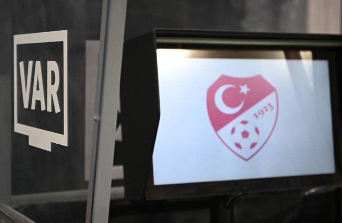 Fenerbahça-Trabzonspor maçının VAR hakemi belli oldu