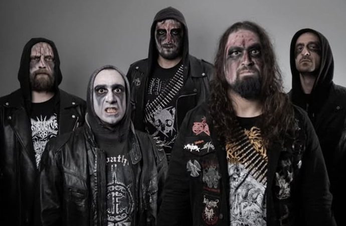 Rock grubu Sarinvomit’in üyeleri tutuklandı