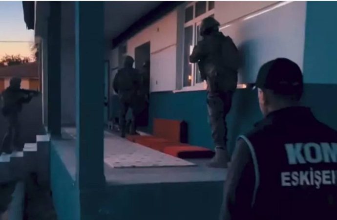 49 ilde ”tefecilik” operasyonu: 115 kişi gözaltına alındı