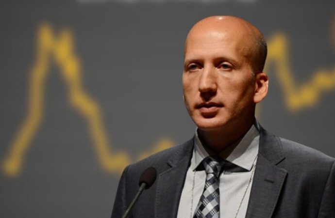 Hakan Kara’dan Fed yorumu: Paranız değer kaybeder