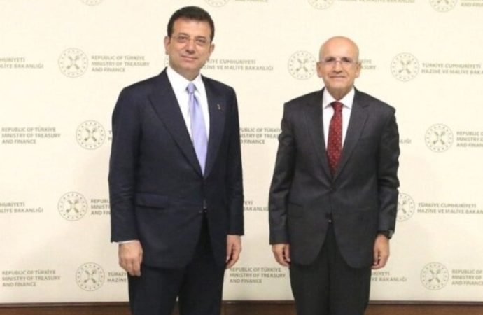Şimşek rezevlerdeki ‘İmamoğlu’ erimesini ilk kez duyurdu: 11 milyar dolar