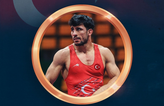 Ahmet Yılmaz güreşte dünya üçüncüsü