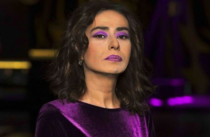 Yıldız Tilbe konserde fenalaştı: Sebebi hediye parfüm