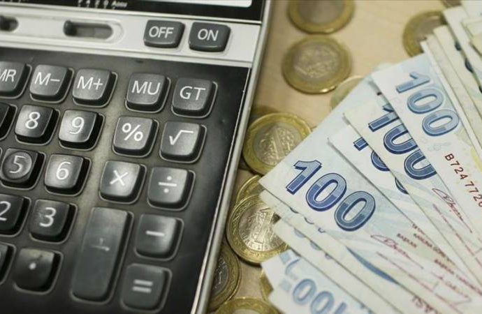 Türkiye’de vergi gelirinin yüzde 85’ini dar gelirliler ödüyor