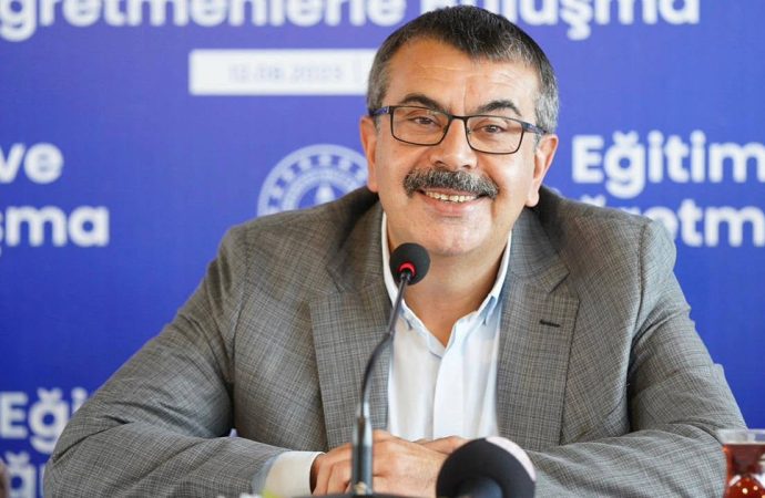 Bakan Tekin’in çocuğu için tercihi: Özel okul