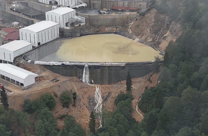İddia: Giresun’da maden sahasında atık havuzu taştı