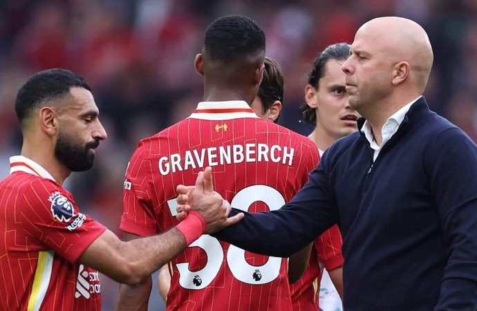 Liverpool beş yıldızını Galatasaray maçına saklıyor