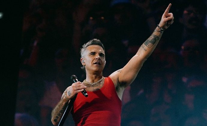 Robbie Williams Türk eşiyle geliyor