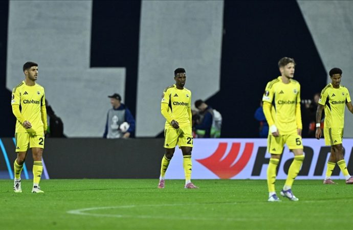 Fenerbahçe, Avrupa’da tatsız başladı