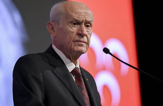 Bahçeli ‘TRÇ’ önerisine açıklık getirdi: Türkiye’nin her iki yöne bakma zamanı gelmiştir