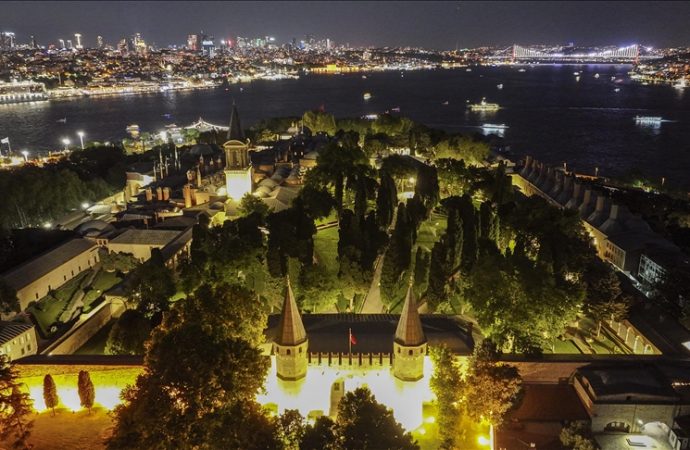 Topkapı Sarayı gece turları için son cumartesi