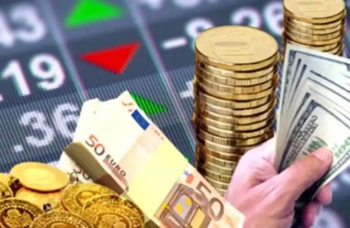 Türkiye’de iki kişiden biri tasarruf yapıyor: Ama çoğunlukla yastık altında
