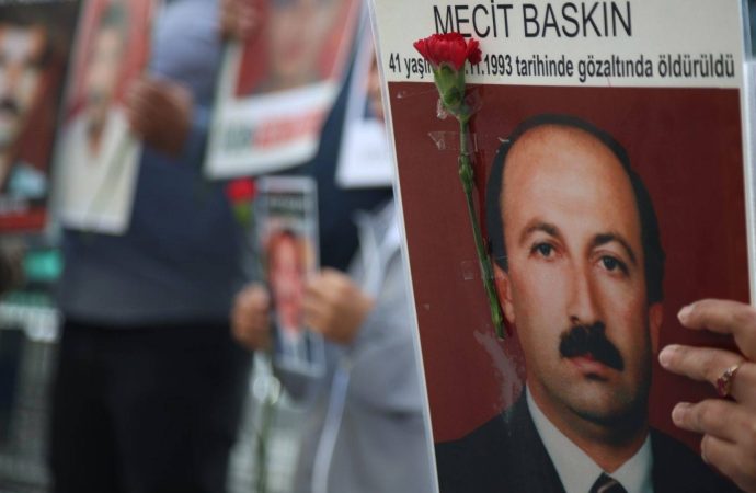Cumartesi Anneleri 1070. haftada: Ayhan Çarkın isimlerini bile verdi, Abdülmecit Baskın’ın katilleri nerede?