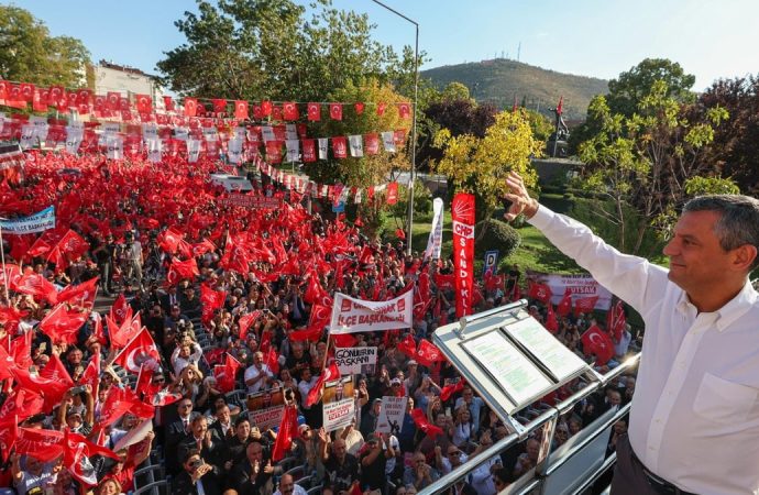 Özgür Özel’den ‘Mansur Yavaş’ çıkışı: ‘Erdoğan’ı uyarıyorum…’