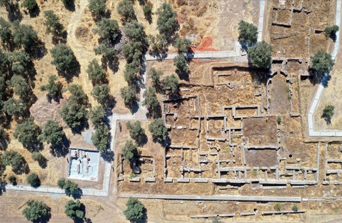 Tralleis’te iki bin yıllık ‘zengin villaları’ gün yüzüne çıkarılıyor