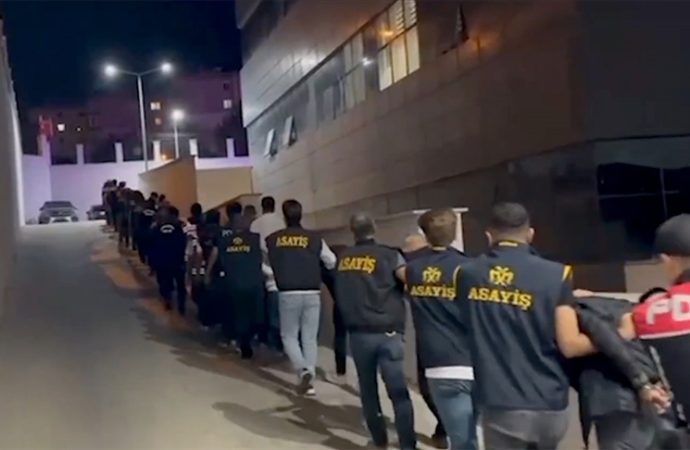 Nitelikli dolandırıcılık operasyonu: 41 tutuklama
