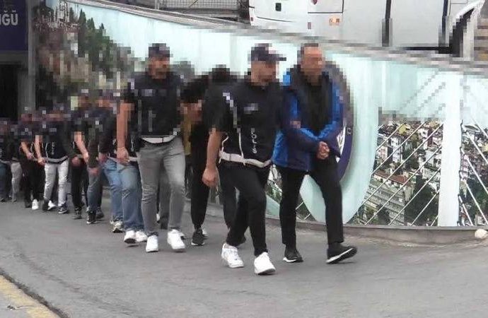50 bin dolara usulsüz vatandaşlık: Vekâletle işlem, kargoyla pasaport!