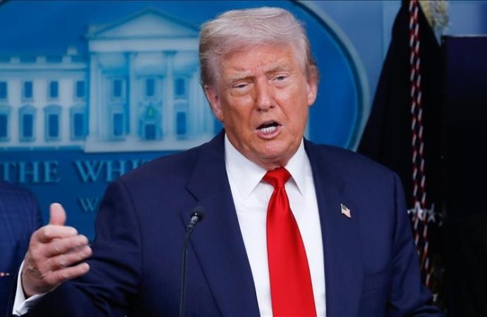 Trump California Valisine kızdı, Hollywood’u cezalandırıyor