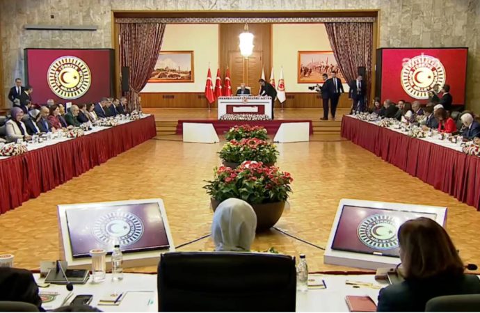 DEM Parti’den çözüm süreci kapsamında TMK ve TCK’da değişiklik çağrısı
