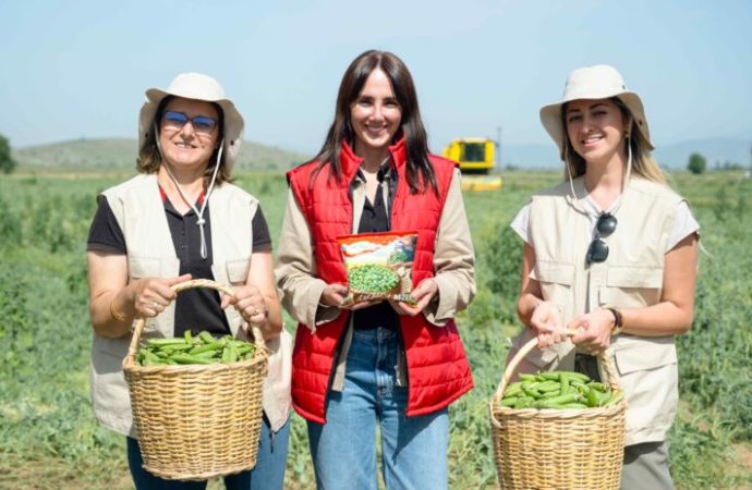 SuperFresh, Dünya Kadın Çiftçiler Günü’nü “Tarımın Yıldızları”yla Kutluyor