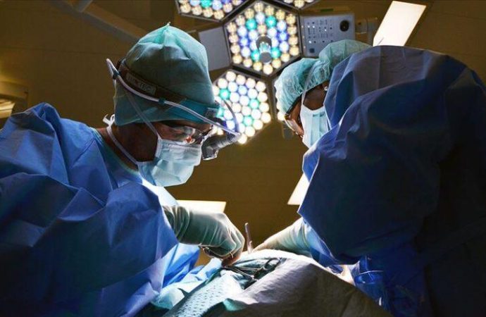 Parlayan Işığın Gölgesinde: Ghost Surgery Gerçeği