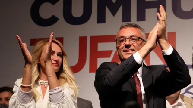 Kıbrıs’ta iktidar değişti, Türkiye’de CHP sevindi