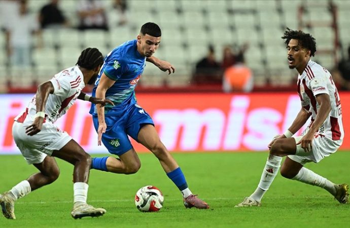 Rizespor, Antalyaspor’a patladı