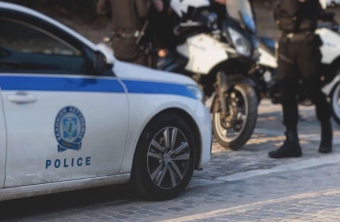 Yunanistan’da Daltonlar operasyonu: 13 gözaltı