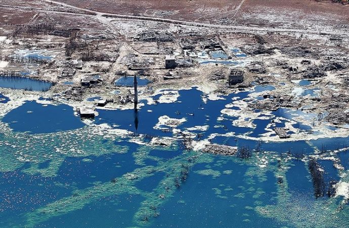 Baraj suyu çekildi, dört eski yerleşim yeri ortaya çıktı