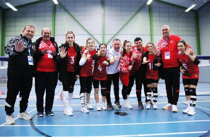 Goalball’de çifte yarı final sevinci