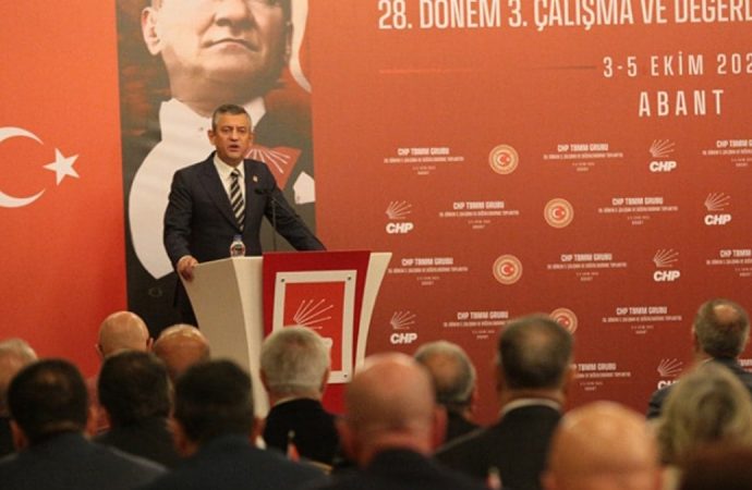 Kılıçdaroğlu’na yakın isimler CHP kampına katılmadı