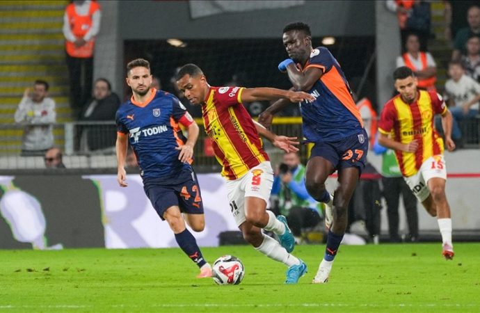 Başakşehir’i yenen Göztepe, yoluna namağlup devam ediyor