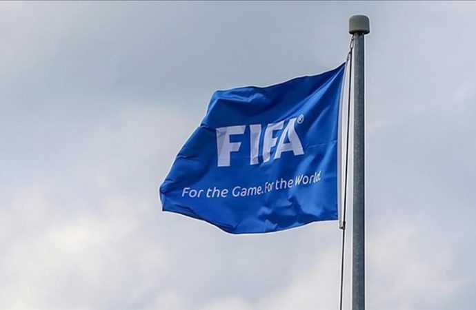 FIFA’dan iki Süper Lig ekibine transfer yasağı