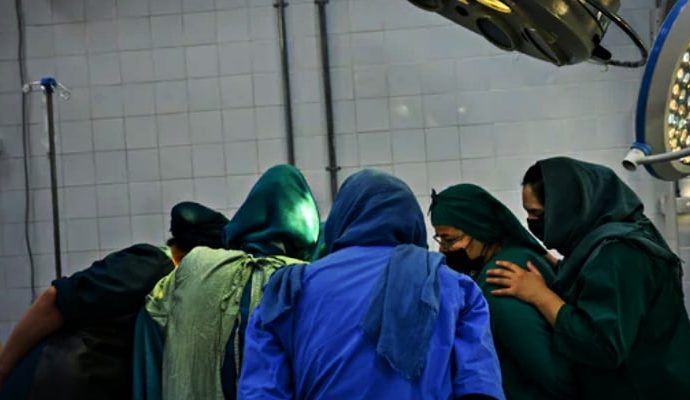 Estetik Taliban dinlemiyor: Afganistan’da estetik ve botoks rüzgarı