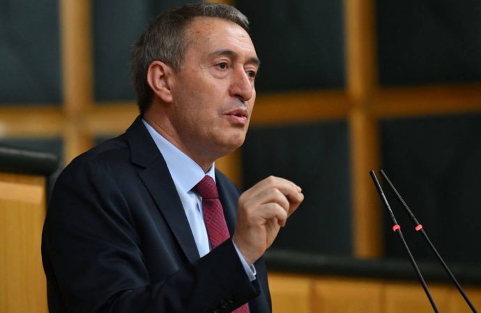 Tuncer Bakırhan: Öcalan’a gitmek kimseyi küçültmez