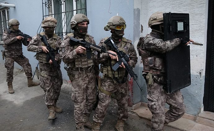 İstanbul’da İŞİD operasyonu: 6 gözaltı